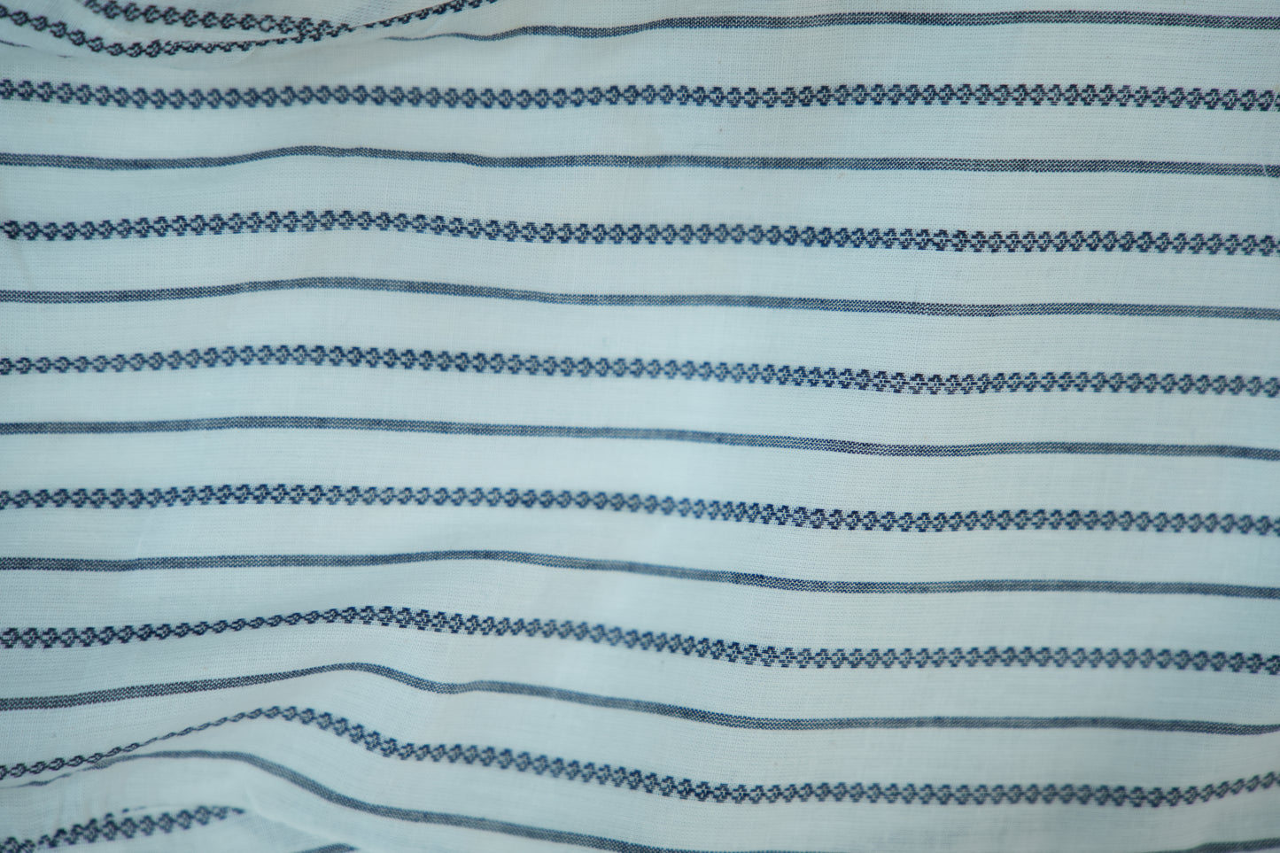 SALT & SILVER STRIPE - SIDE GATHERED