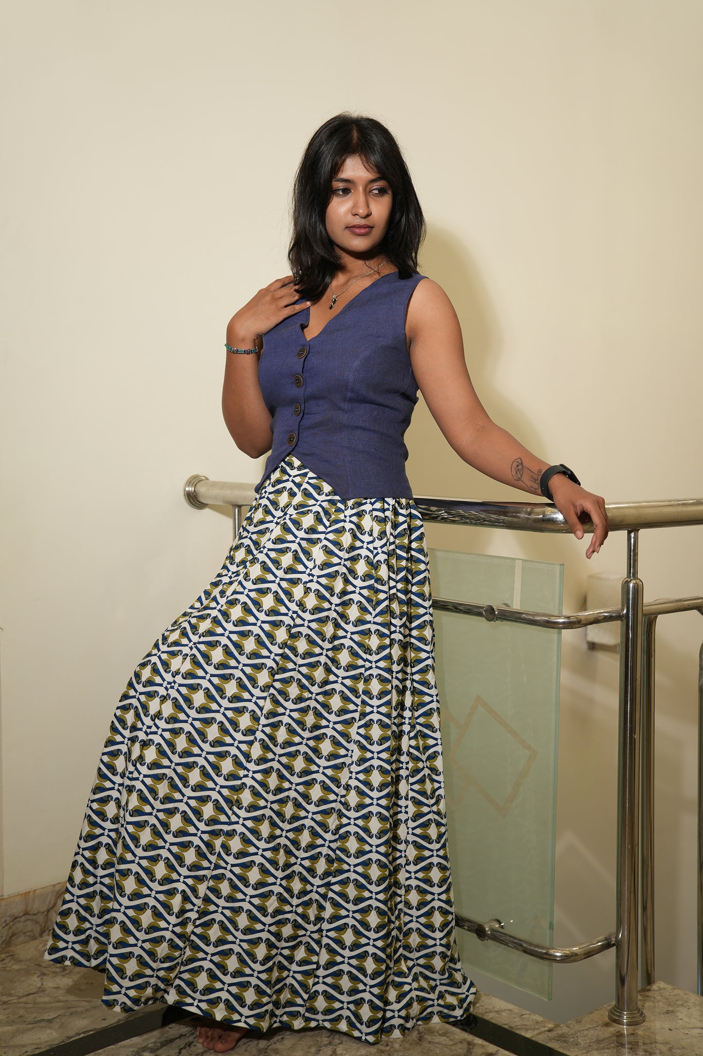 WOVEN MOONLIGHT BUTTONED VEST - LINEN - BLUE