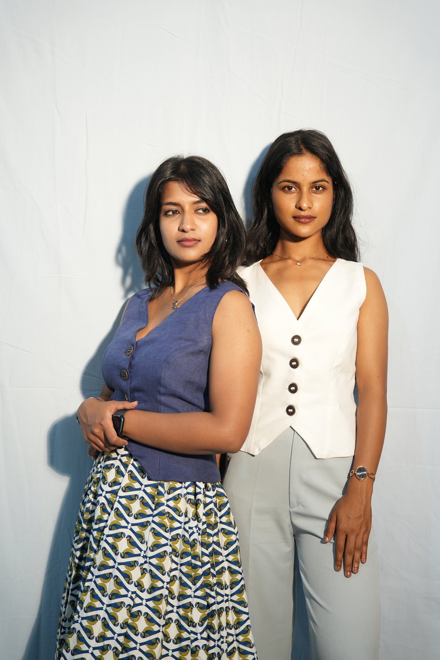 WOVEN MOONLIGHT BUTTONED VEST - WHITE