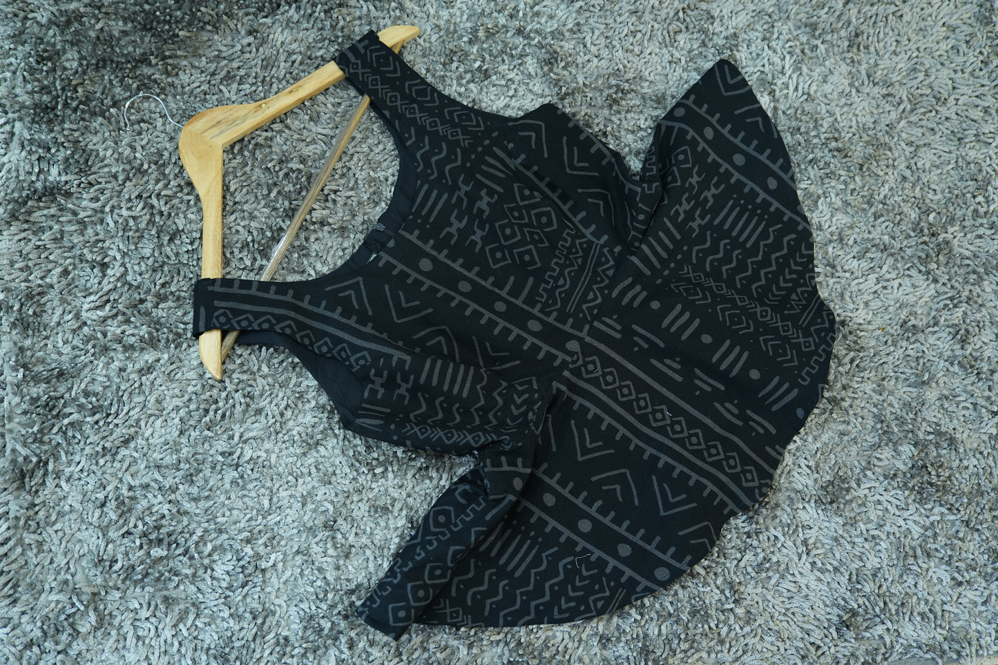 BLACK GEO PEPLUM - COTTON LINEN